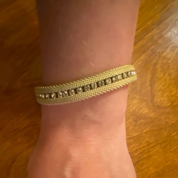 Gold Mesh & Rhinestone Tennis Like Bracelet 7" - Picture 1 of 5
